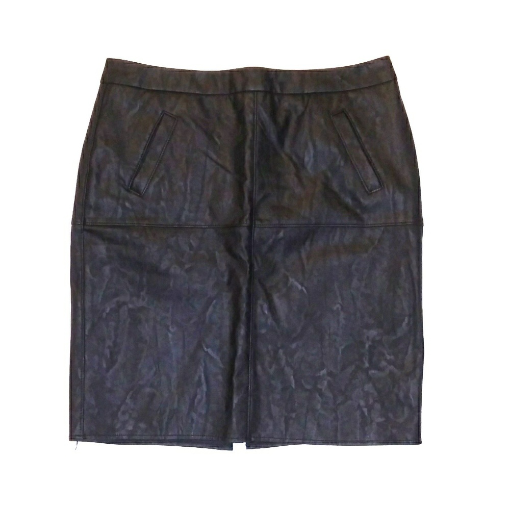 Cabi faux leather skirt. Size 10.